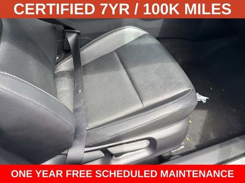 Used 2024 Toyota Prius XLE AWD/4WD image 10