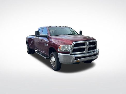 Used 2018 RAM 3500 Tradesman w/ Chrome Appearance Group AWD/4WD image 2