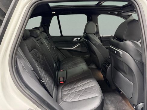 New 2026 BMW X5 xDrive40i w/ Premium Package image 11