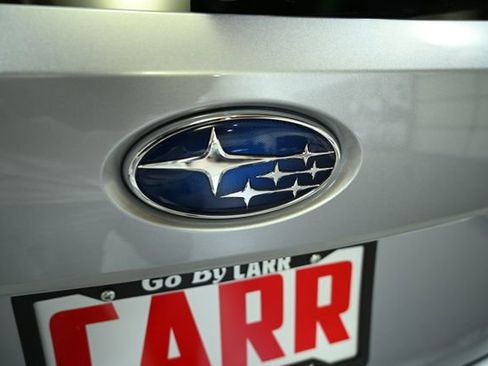 Used 2025 Subaru Crosstrek 2.0i Premium image 16