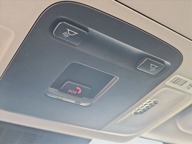 Used 2025 Toyota Camry LE FWD image 20