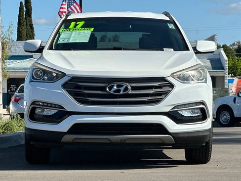 Used 2017 Hyundai Santa Fe Sport FWD image 9