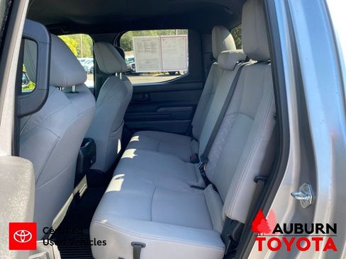 Certified 2025 Toyota Tacoma SR5 AWD/4WD image 23