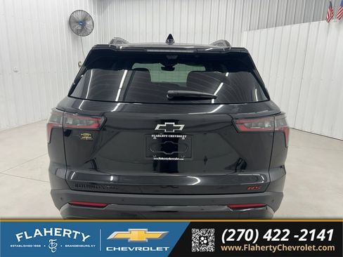 Used 2025 Chevrolet Equinox RS w/ Safety and Technology Package AWD/4WD image 4