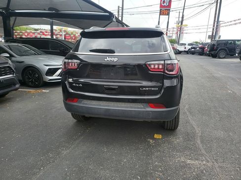 Used 2025 Jeep Compass Limited image 5