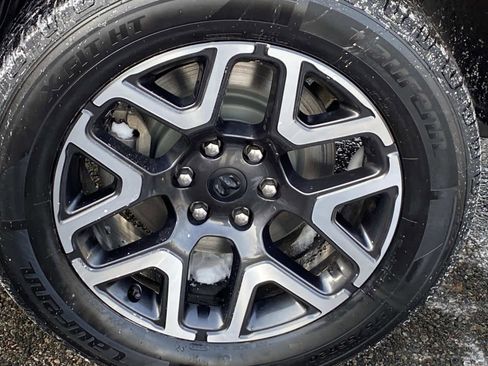 Certified 2025 RAM 1500 Laramie image 25