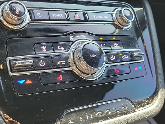 Used 2021 Lincoln Corsair FWD image 20