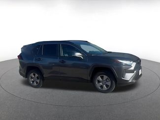 Used 2025 Toyota RAV4 XLE video 2