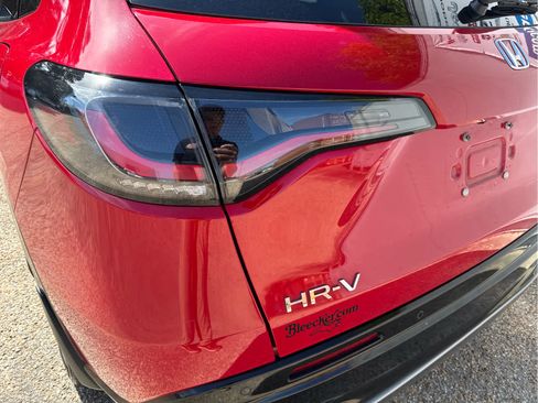 Used 2024 Honda HR-V EX-L image 18