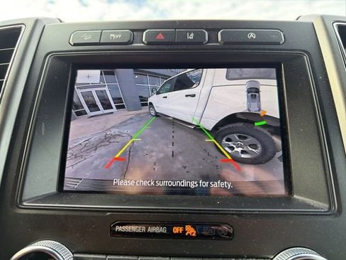 Used 2020 Ford Expedition Max XLT w/ Equipment Group 202A image 29