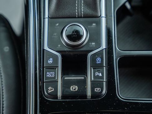 Used 2024 Kia Sorento SX Prestige image 27