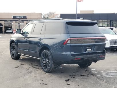 New 2026 Lincoln Navigator Reserve w/ Jet Appearance Package