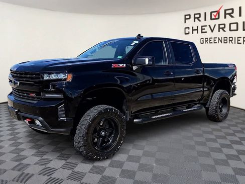 Used 2020 Chevrolet Silverado 1500 LT Trail Boss AWD/4WD image 4