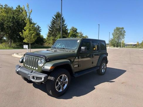 Used 2022 Jeep Wrangler Unlimited Sahara w/ LED Lighting Group AWD/4WD image 1