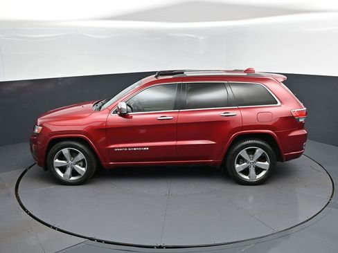 Used 2014 Jeep Grand Cherokee Overland image 32