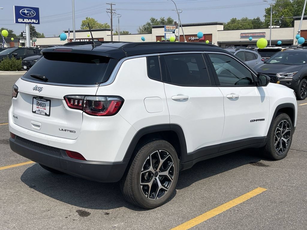 Used 2025 Jeep Compass Limited AWD/4WD image 10