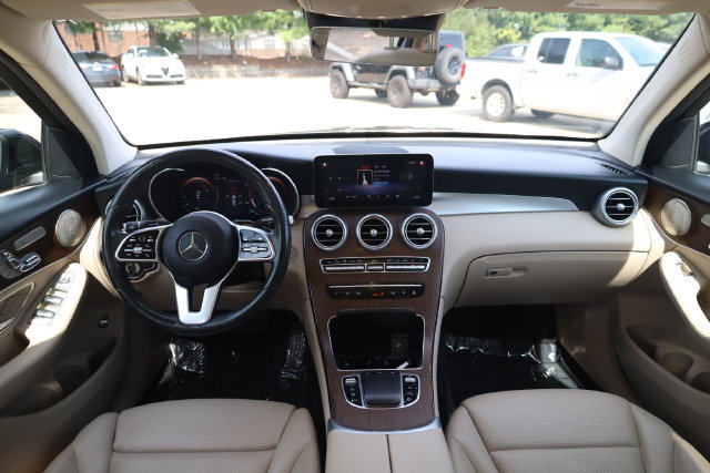Used 2021 Mercedes-Benz GLC 300 4MATIC w/ Multimedia Package image 12