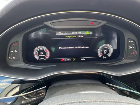 Used 2022 Audi Q7 Premium Plus image 18