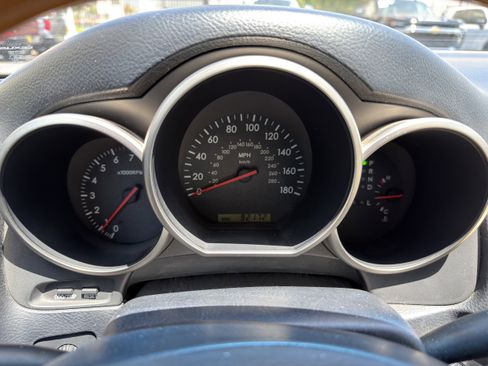 Used 2003 Lexus SC 430 Convertible RWD image 23