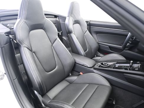 Used 2022 Porsche 911 Carrera 4S image 23