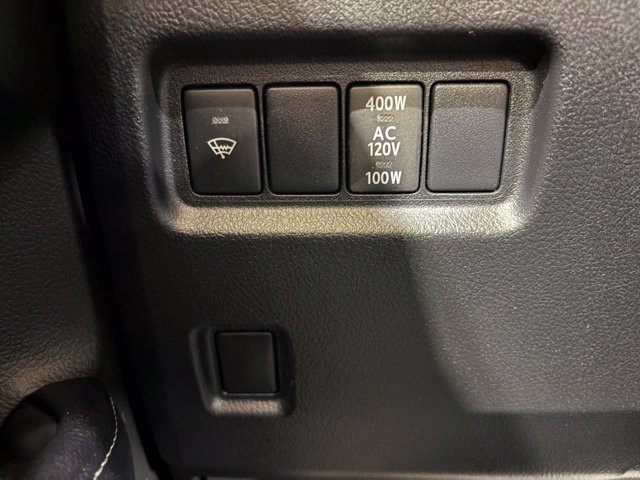 Used 2019 Toyota 4Runner SR5 Premium AWD/4WD image 18