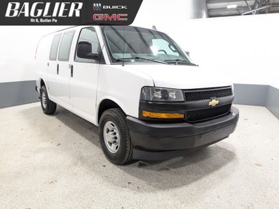 Used 2022 Chevrolet Express 3500 w/ Driver Convenience Package