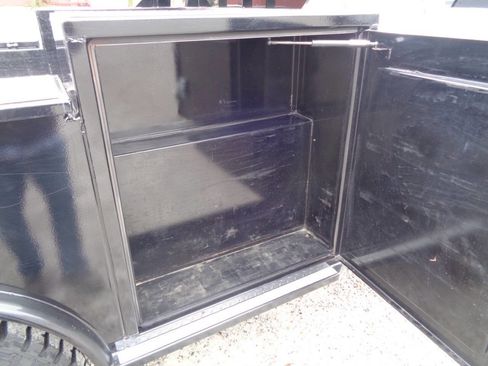 Used 2024 Ford F250 XL w/ XL Off-Road Package image 15