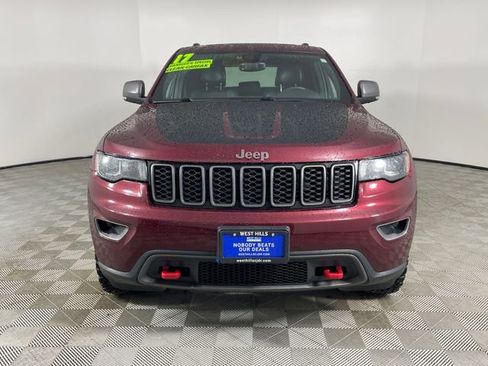 Used 2017 Jeep Grand Cherokee Trailhawk image 19