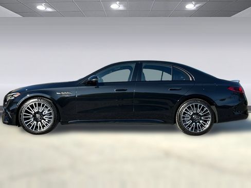 New 2026 Mercedes-Benz E 53 AMG e 4MATIC Sedan image 2