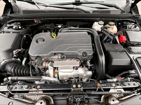 Used 2023 Chevrolet Malibu LT image 30