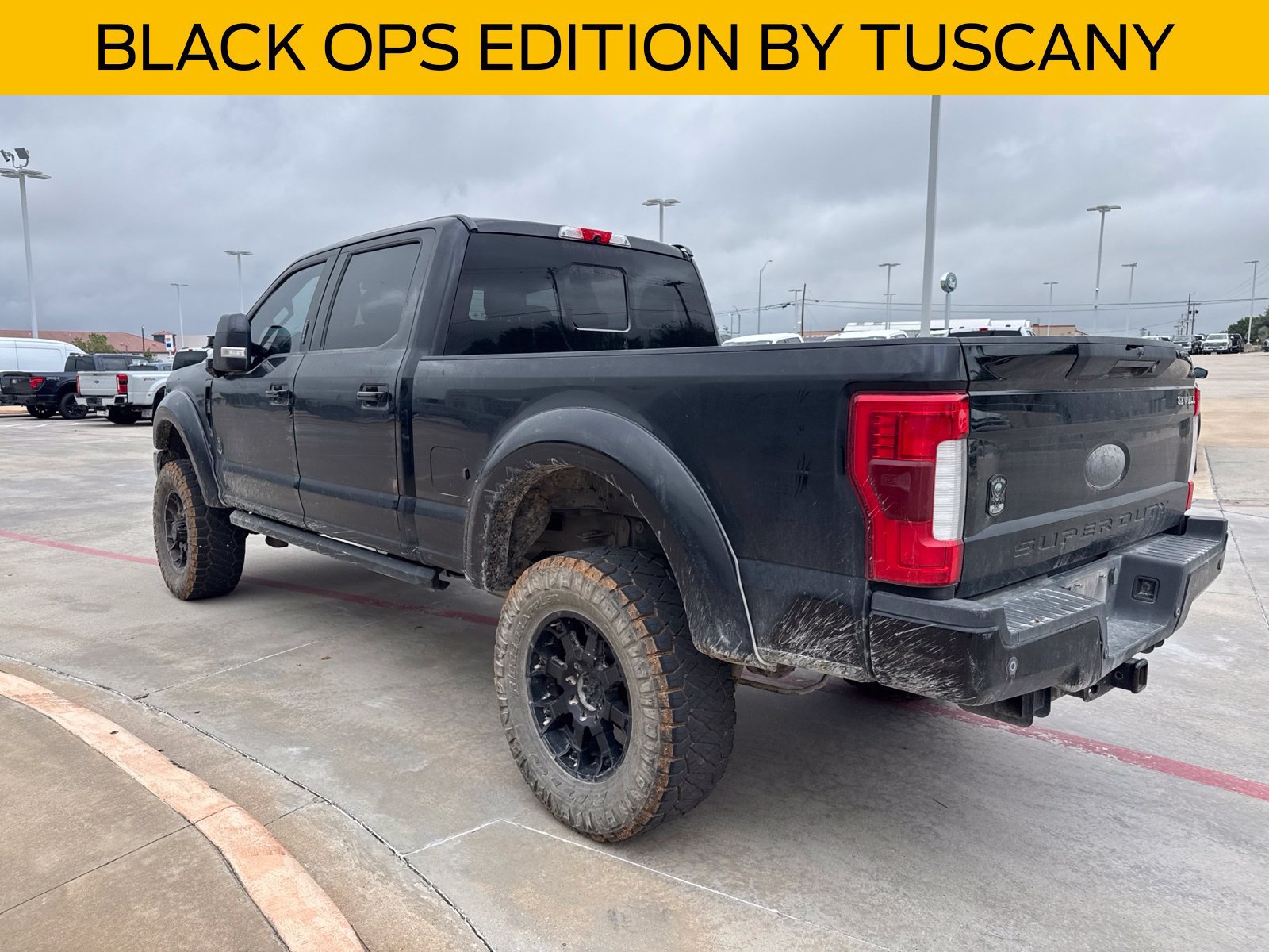 Used 2018 Ford F250 Lariat w/ Lariat Ultimate Package AWD/4WD image 6