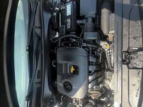 Used 2020 Kia Forte LXS FWD image 36