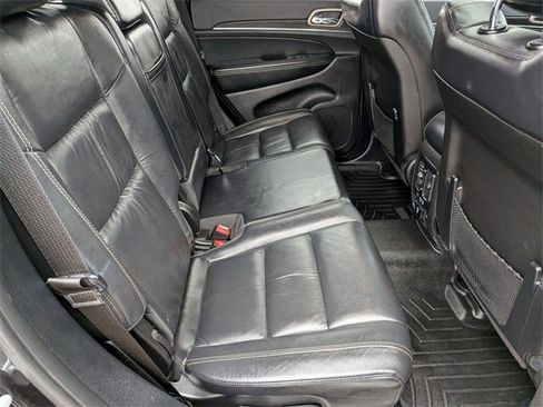 Used 2014 Jeep Grand Cherokee Limited image 30