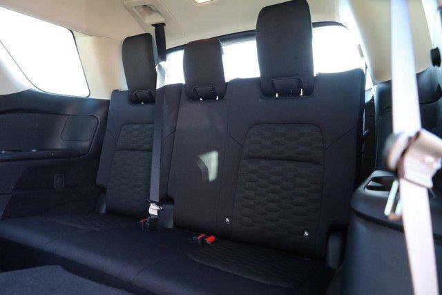 Certified 2025 Nissan Pathfinder SV w/ SV Premium Package FWD image 27