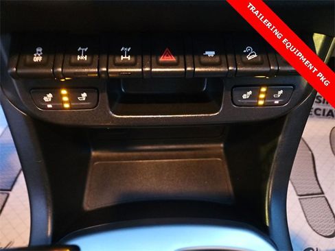 Certified 2020 Chevrolet Colorado ZR2 w/ ZR2 Dusk Special Edition image 32