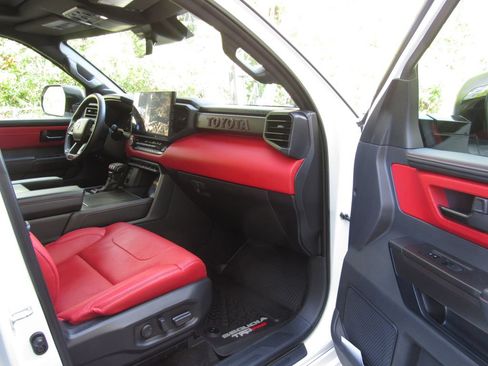 Used 2024 Toyota Sequoia TRD Pro AWD/4WD image 19