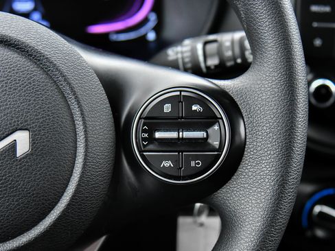 Used 2024 Kia Soul LX w/ Option Group 015 image 25