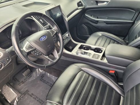 Used 2023 Ford Edge SEL image 19