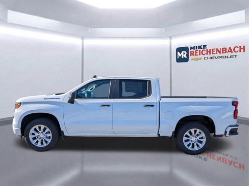 New 2026 Chevrolet Silverado 1500 Custom RWD image 8
