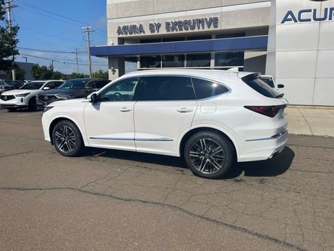 Used 2026 Acura MDX SH-AWD w/ Advance Package image 6