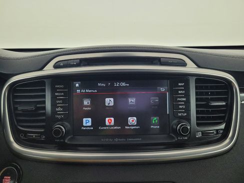 Used 2016 Kia Sorento SX w/ SXL Technology Package AWD/4WD image 25