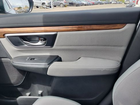 Used 2017 Honda CR-V EX image 29