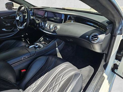 Used 2016 Mercedes-Benz S 63 AMG 4MATIC Coupe image 21