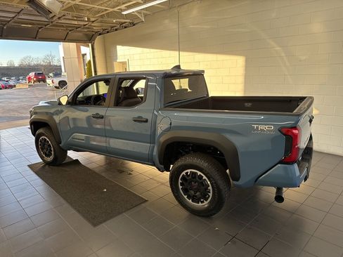 New 2026 Toyota Tacoma TRD Off-Road image 5