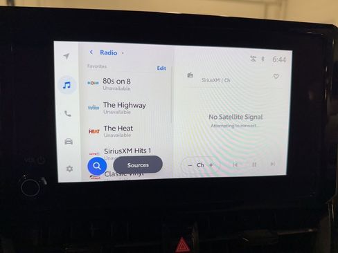 Used 2023 Toyota Corolla Cross LE image 25