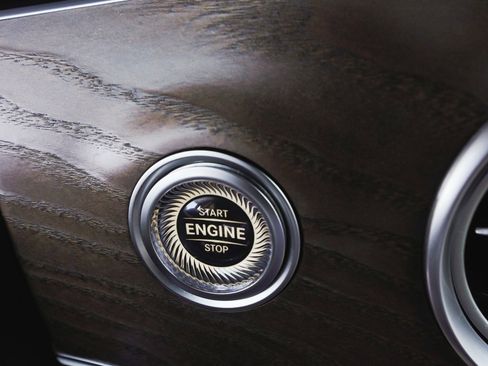 Used 2022 Mercedes-Benz E 350 4MATIC Sedan image 24