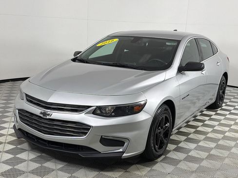 Used 2016 Chevrolet Malibu LS image 9