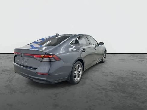 Used 2024 Honda Accord EX image 3