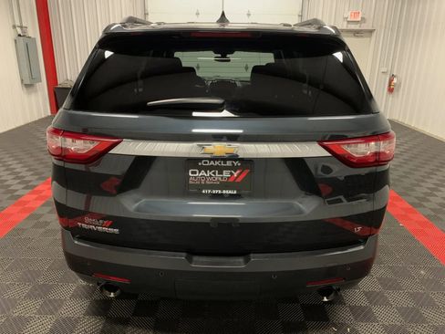Used 2019 Chevrolet Traverse LT image 3