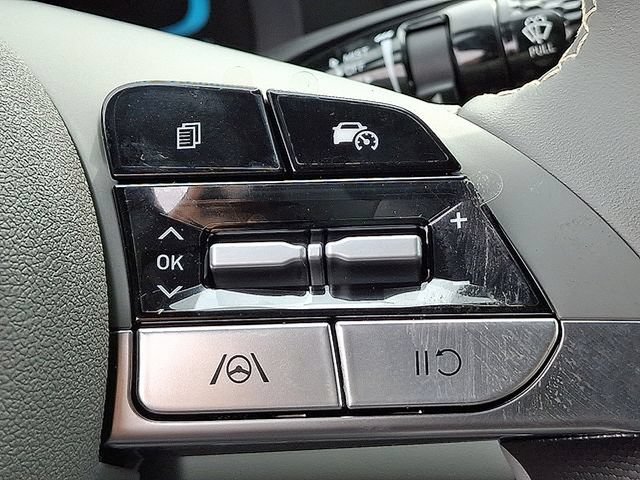 New 2026 Hyundai Elantra Sport FWD image 12